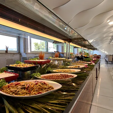 Maya World مرمريس