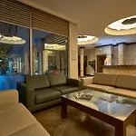 Hotel Maya World 4*