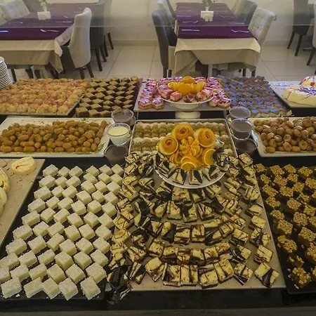 ホテル Arbatt Hotel Marmaris