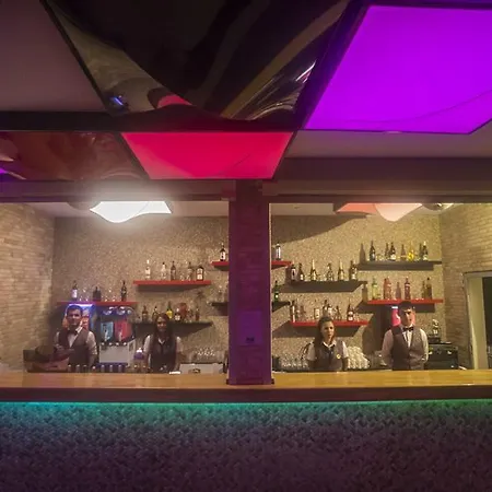 Arbatt Hotell