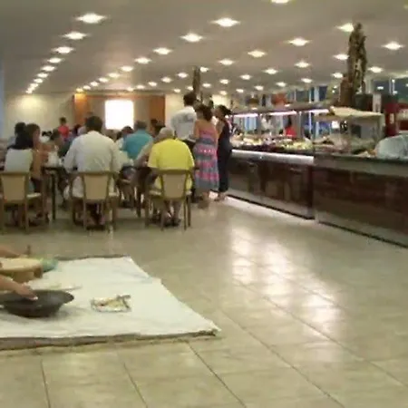 ホテル Maya World 4*